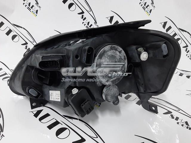 VAG 5Z1941044A Фара правая в наличии Запорожье
