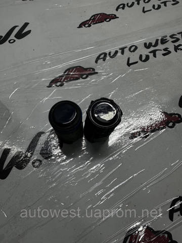 Передние парктроники 0015425918 MERCEDES