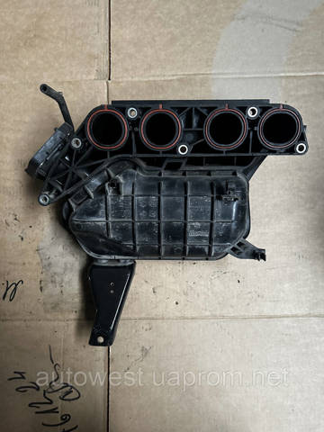 Коллектор впускной 17100R40A00 HONDA