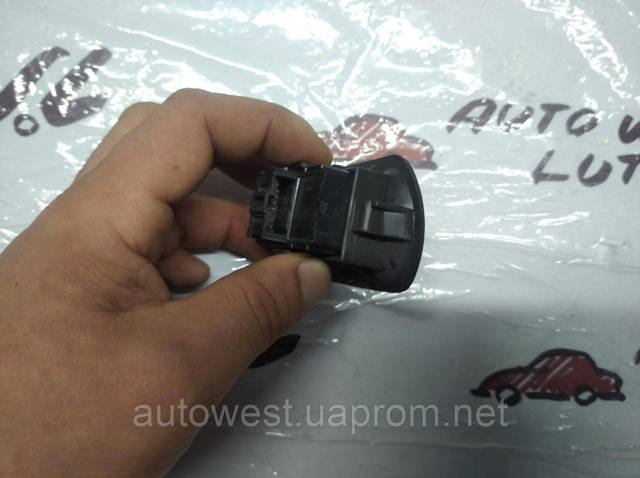 254914W300 NISSAN купить в Николаев