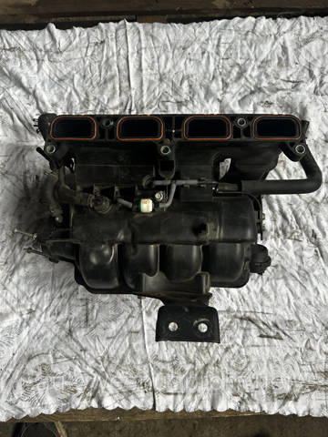 HYUNDAI 283102G710 Коллектор впускной в наличии Харьков