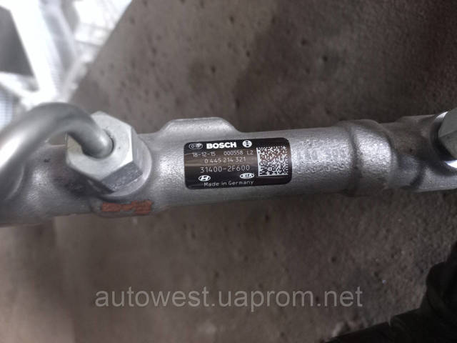 Рампа форсунок системы впрыска топлива 314002F600 HYUNDAI