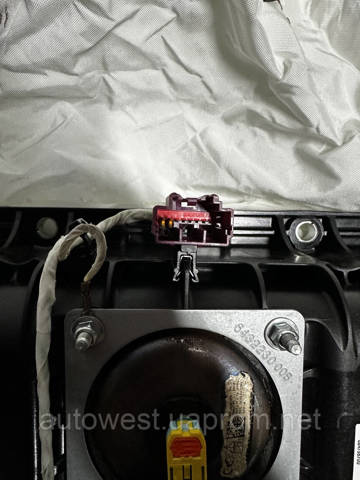 31663751 VOLVO купить в Запорожье
