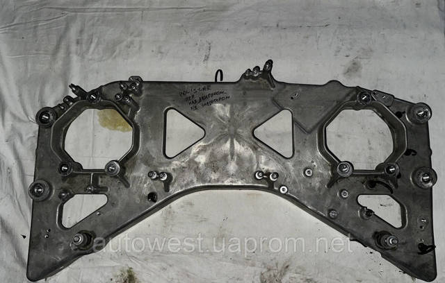 31686305 VOLVO Балка крепления двигателя купить в Полтава