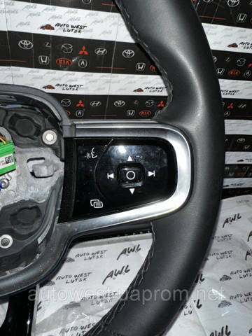 Рулевое колесо 32227329 VOLVO