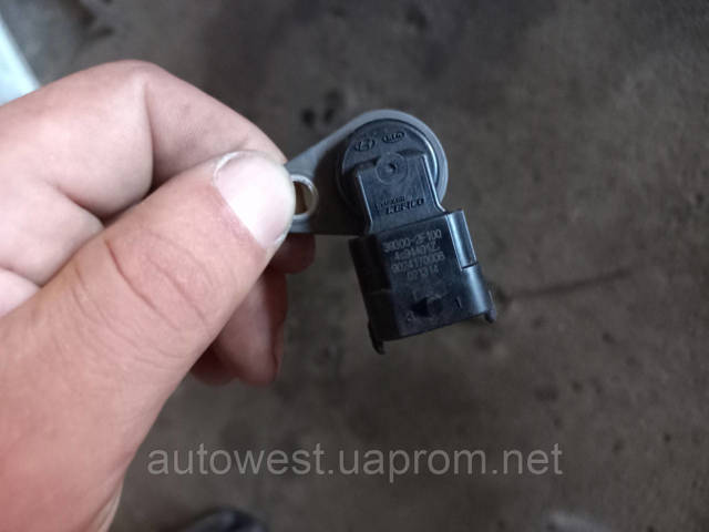 393002F100 Датчик распредвала купить Винница