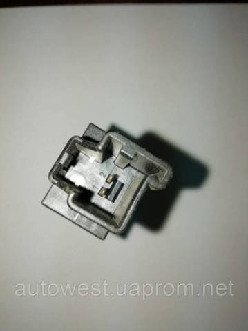4D0959643D Датчик поперечного ускорения (ESP) купить Черновцы