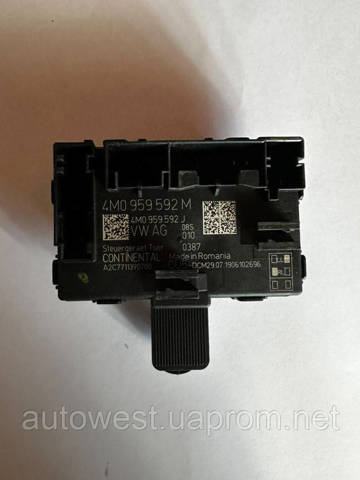 Блок комфорта передней двери 4M0959592M VAG