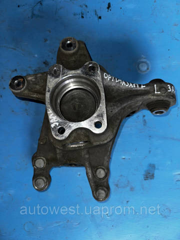 Кулак поворотный левый 527103S111 HYUNDAI