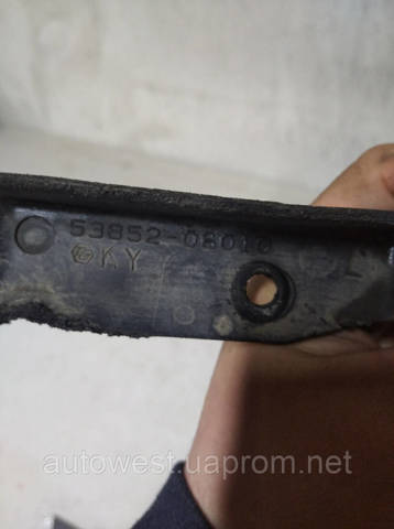 TOYOTA 5385208010 в наличии Тернополь