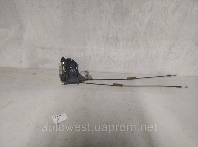 Замок передней левой двери 5715A421 MITSUBISHI