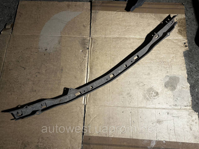 622408H700 NISSAN Усилитель переднего бампера купить в Винница
