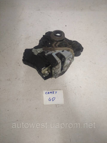 Замок двери водителя Toyota Camry 7
