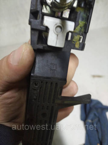 6920228010 TOYOTA Держатель наружной ручки двери передней левой купить в Одесса