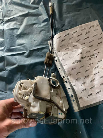 Замок задней правой двери  Acura MDX 2