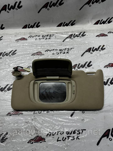 Козырек солнцезащитный 743200W280A0 TOYOTA