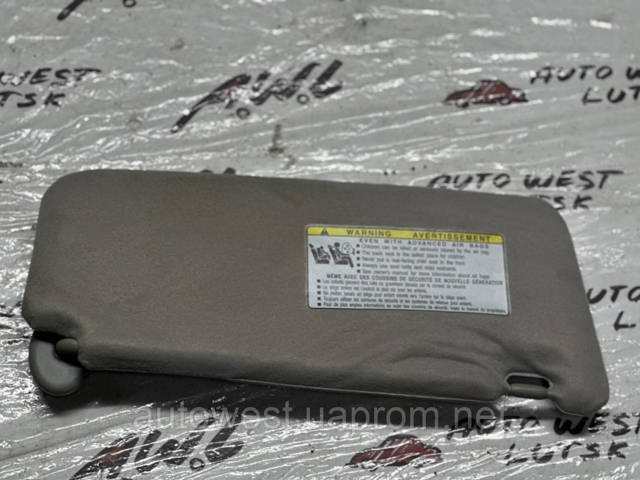 Козырек солнцезащитный автомобиля 7432033A70B1 TOYOTA
