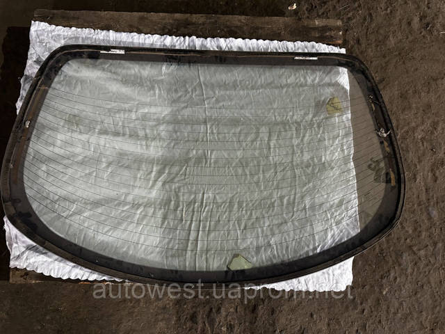 79700AV600 NISSAN Заднее стекло купить в Николаев