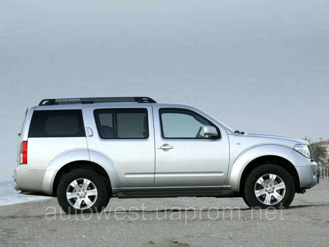 NISSAN 804304X00A Ограничитель двери в наличии Днепр