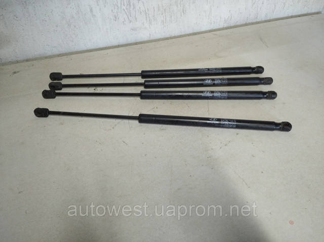 HYUNDAI 817712E000 Амортизатор крышки багажника (двери 3/5-й задней) в наличии Черновцы
