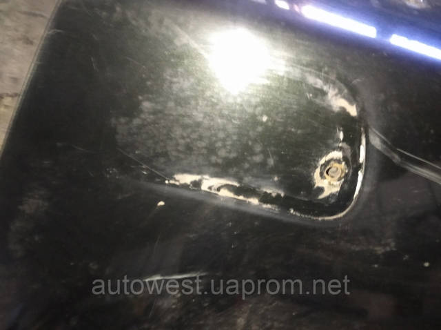 8430043U30 NISSAN Крышка багажника купить в Чернигов