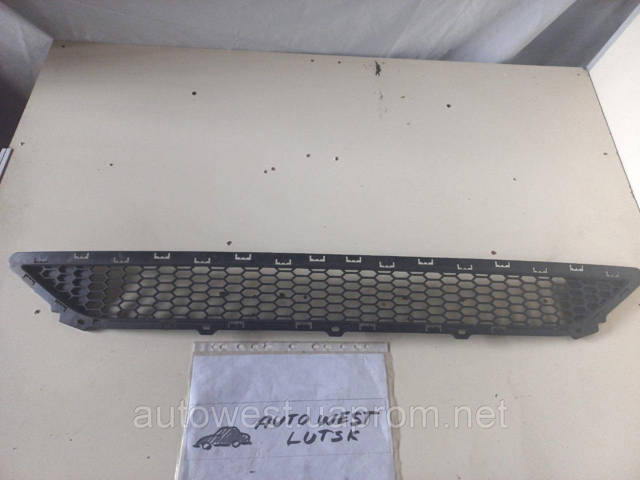 Решетка переднего бампера, нижняя 86561D3000 HYUNDAI