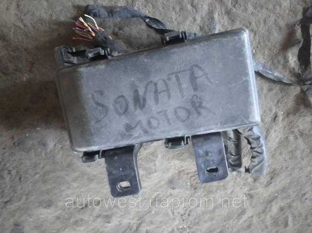 Коробка предохранителей 919503K540 HYUNDAI