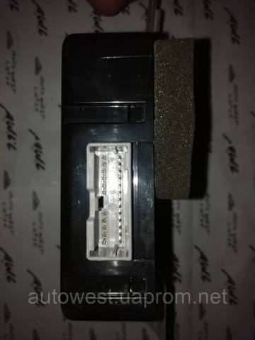 954002T825 HYUNDAI купить в Львов