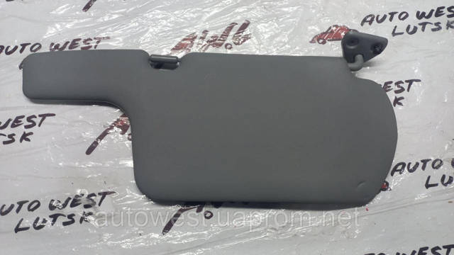 9640095F0H Nissan/Infiniti