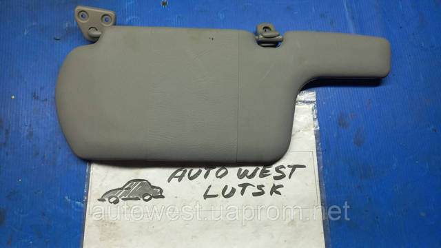 Козырек солнцезащитный 9640195F0B NISSAN