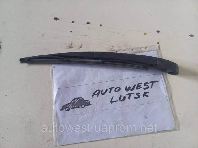 Поводок дворника заднего стекла 988152J000 HYUNDAI