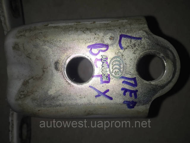 A046057 HYUNDAI Петля двери передней левой купить в Житомир