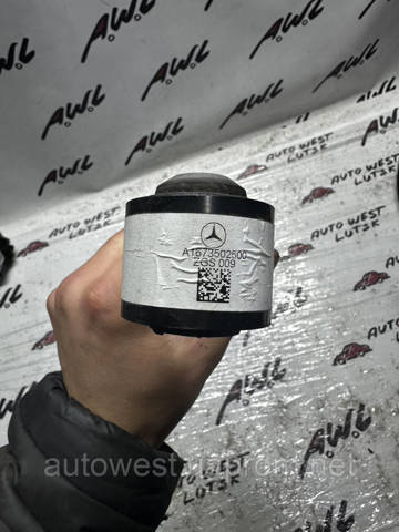 A1673502500 MERCEDES Поперечный рычаг задней подвески купить в Полтава