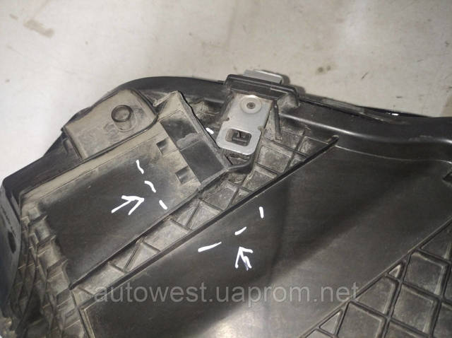 A2059068005 MERCEDES Правая фара купить в Житомир