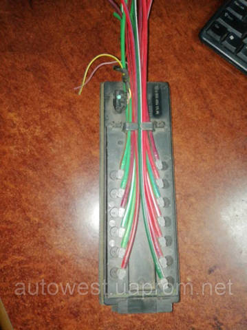 Клапан EGR системы рециркуляции отработавших газов Мерседес-бенц Е