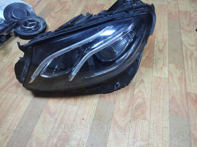 2139063904 MERCEDES Левая фара купить в Ровно