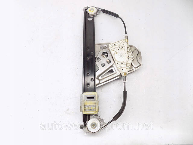 Стеклоподъемник задней правой двери A2207300446 MERCEDES