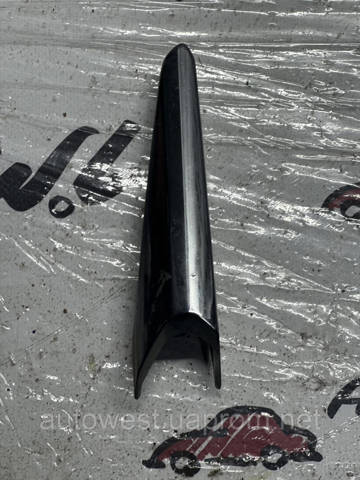 B63C50C12 Ободок (окантовка) фары противотуманной правой купить Сумы