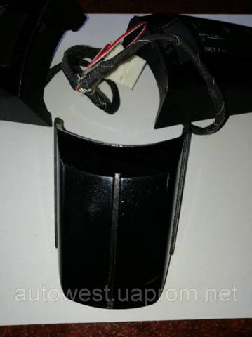 EG27664M0 MAZDA Блок кнопочных переключателей рулевого колеса купить в Николаев