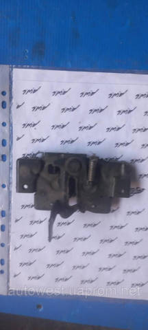 Запор капота (замок и привод замка капота) GJ6A56620E MAZDA