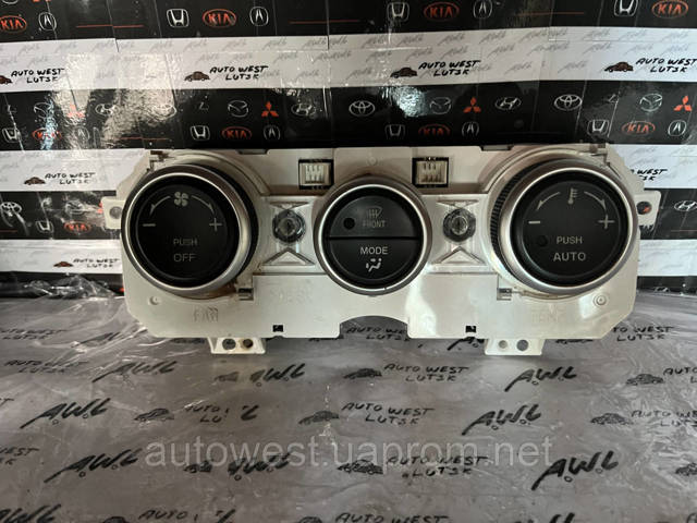 Блок управления печкой GJ6G61190A MAZDA