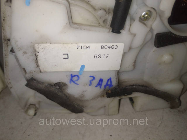 Замок двери задней правой GS1F72310 MAZDA