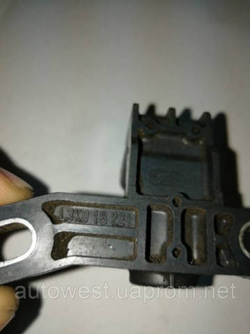 L3K918221 MAZDA Датчик коленвала купить в Полтава