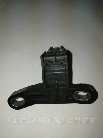 MAZDA L3K918221 Датчик коленвала в наличии Каменское