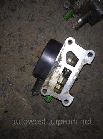 LF0214700 MAZDA Радиатор масляный (холодильник), под фильтром купить в Харьков