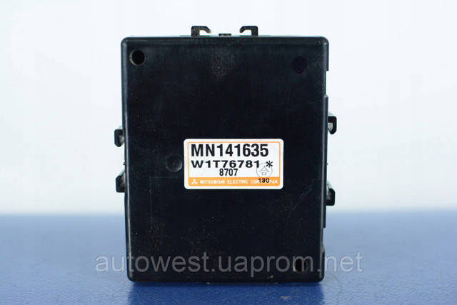 Модуль управления (ЭБУ) парктроником MN141635 MITSUBISHI