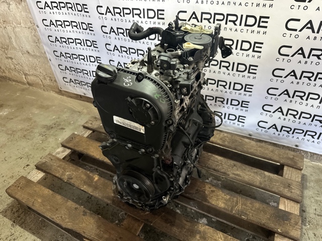 VAG 06K100033P Двигатель в наличии Черкассы