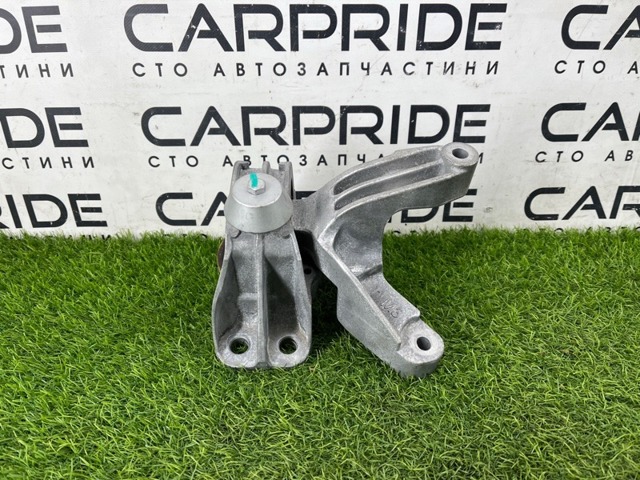 Подушка двигателя 112106RC0B NISSAN