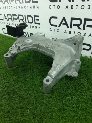 112314BA0B NISSAN Кронштейн подушки (опоры) двигателя правой купить в Кривой Рог