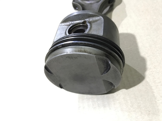 Поршня на 1 цилиндр, STD 11251722503 BMW